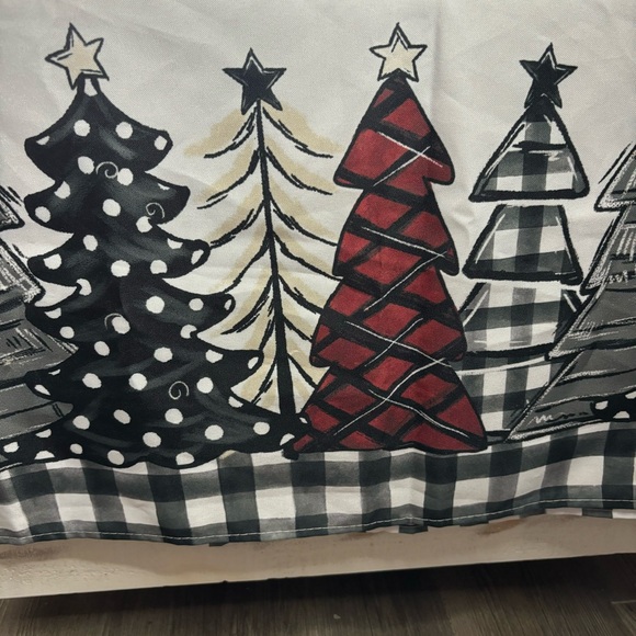 Holiday Tablecloth New Black White Gray Red 58” X 120” Christmas Trees - Picture 3 of 9